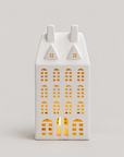 Casa urbana nórdica – 2 janelas no sótão