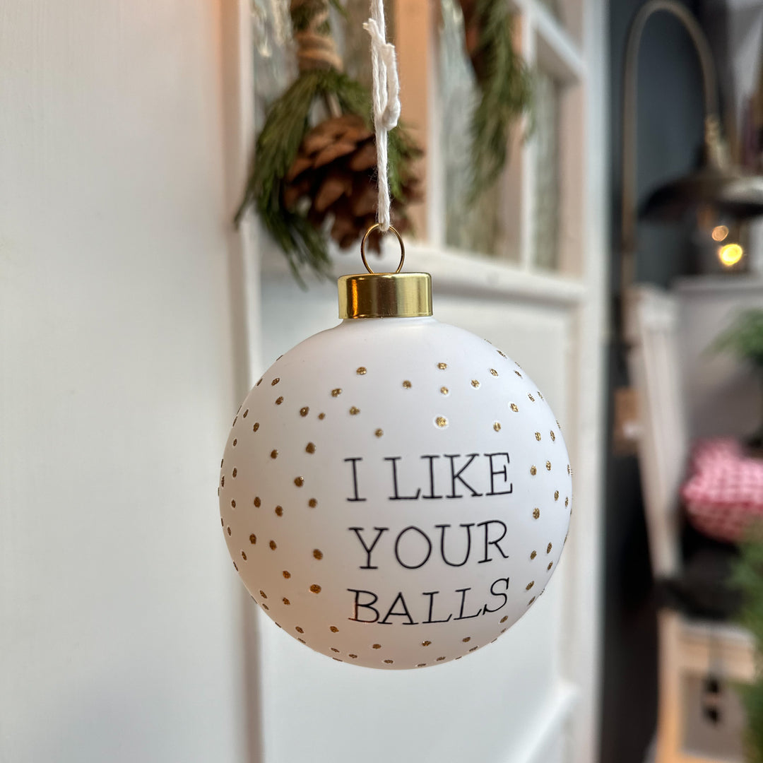 Merry Baubel I like your Balls