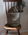 Basket for hanging