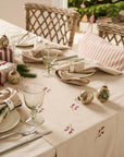 Table Runner Winter Berry
