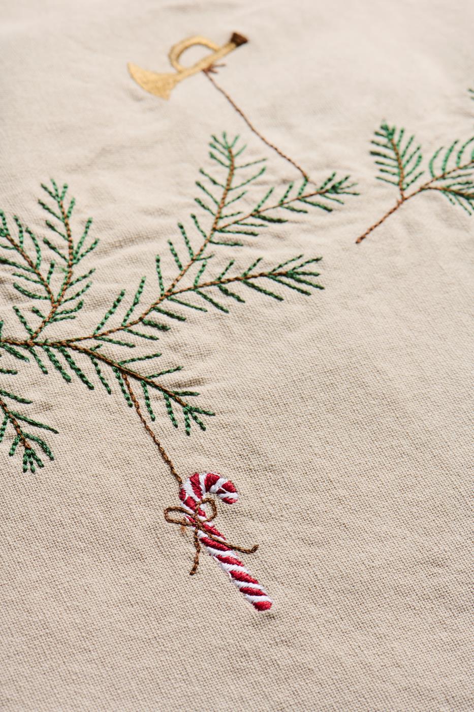 Nordic Table Runner