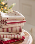 Tea towel with small red hearts