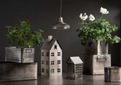 Star House Metal Old Grey