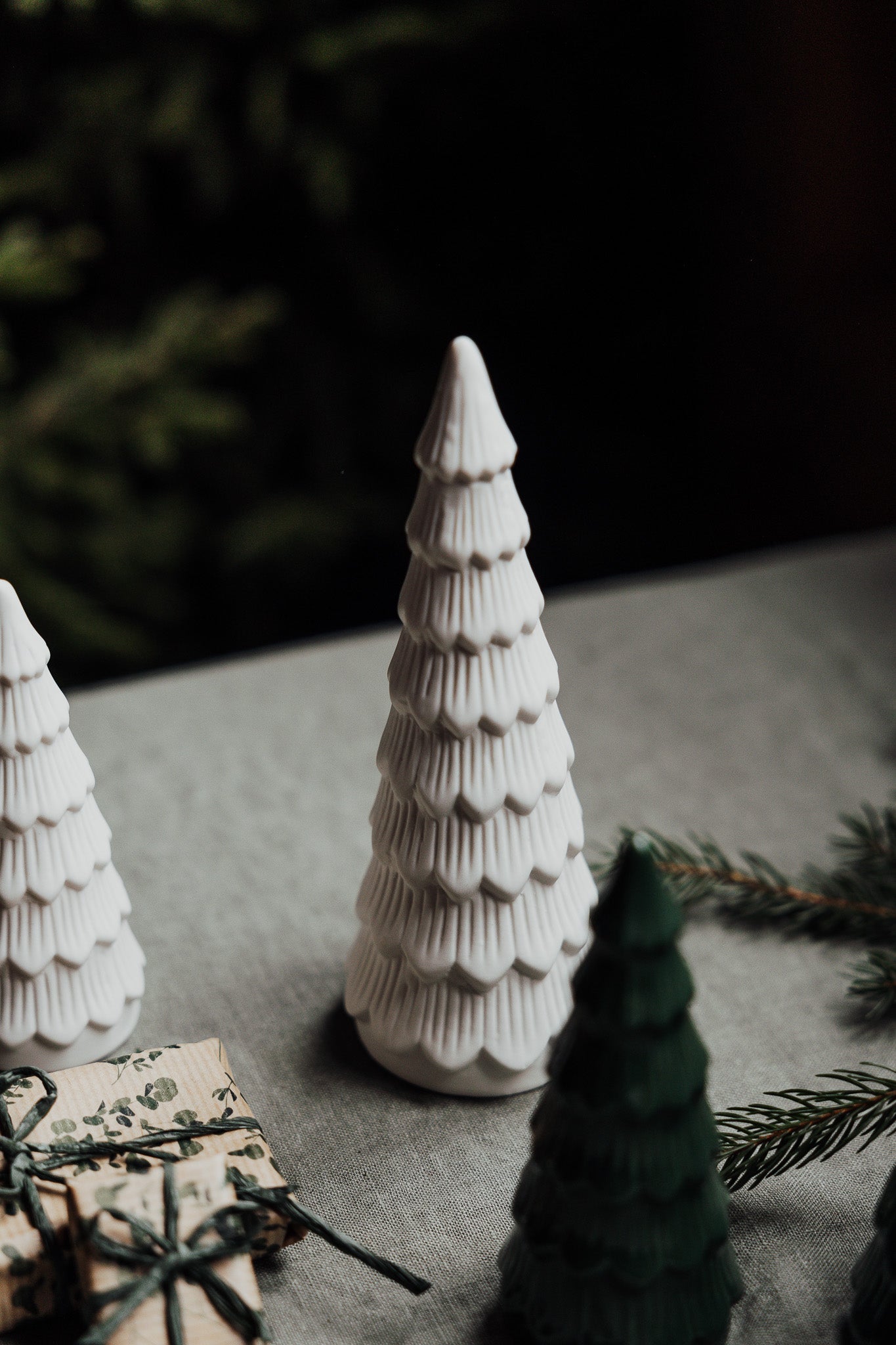 Ceramic tree decoration