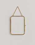 Hanging photo frame