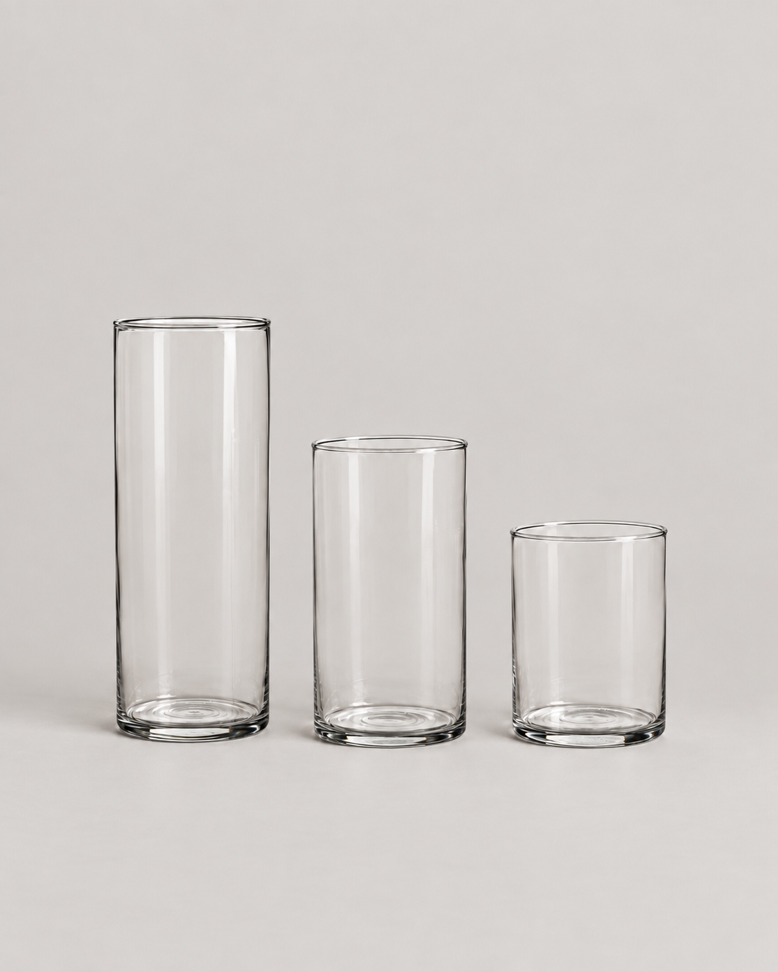 Transparent cylindrical glass