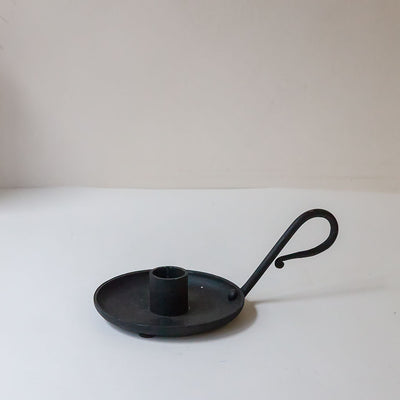 Candle holder with long handle