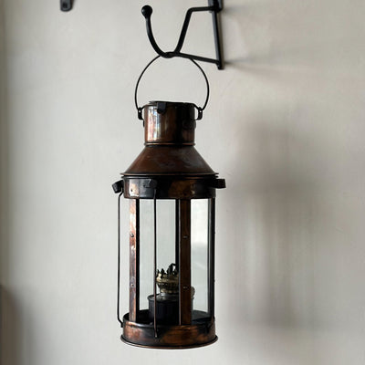 Lanterna de óleo estilo náutico de cobre vintage