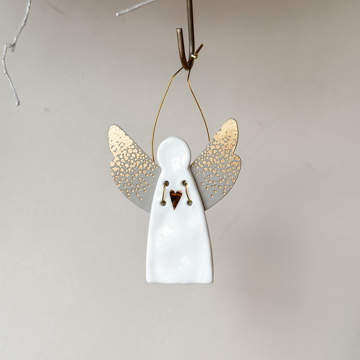 Anjo da guarda mini coração dourado