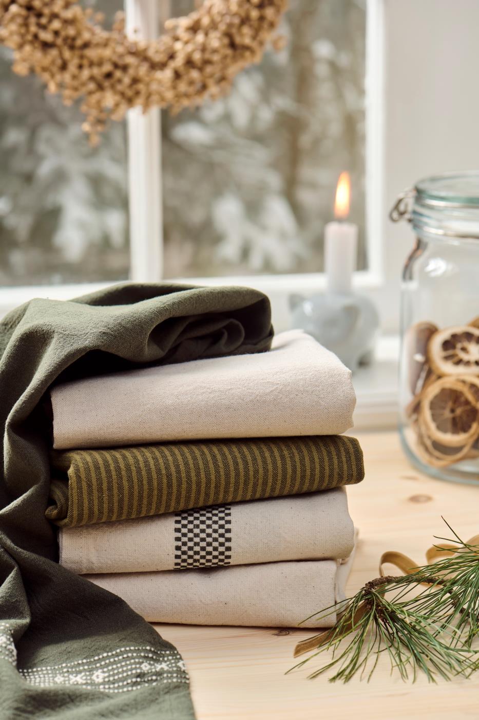 Tea towel moss green
