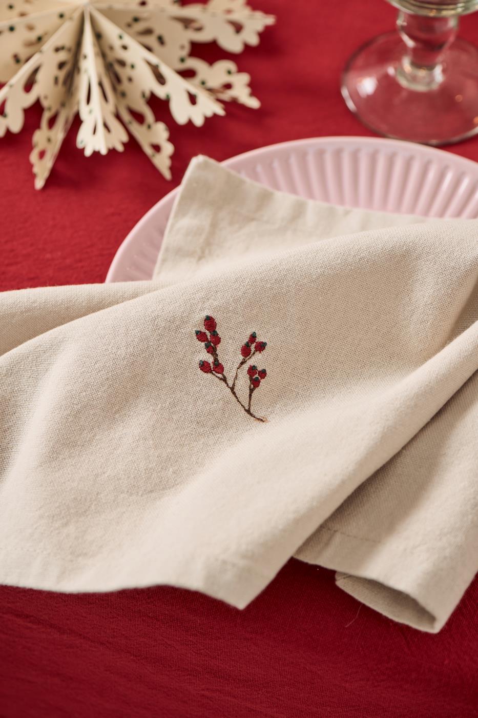 Napkin Winter Berry