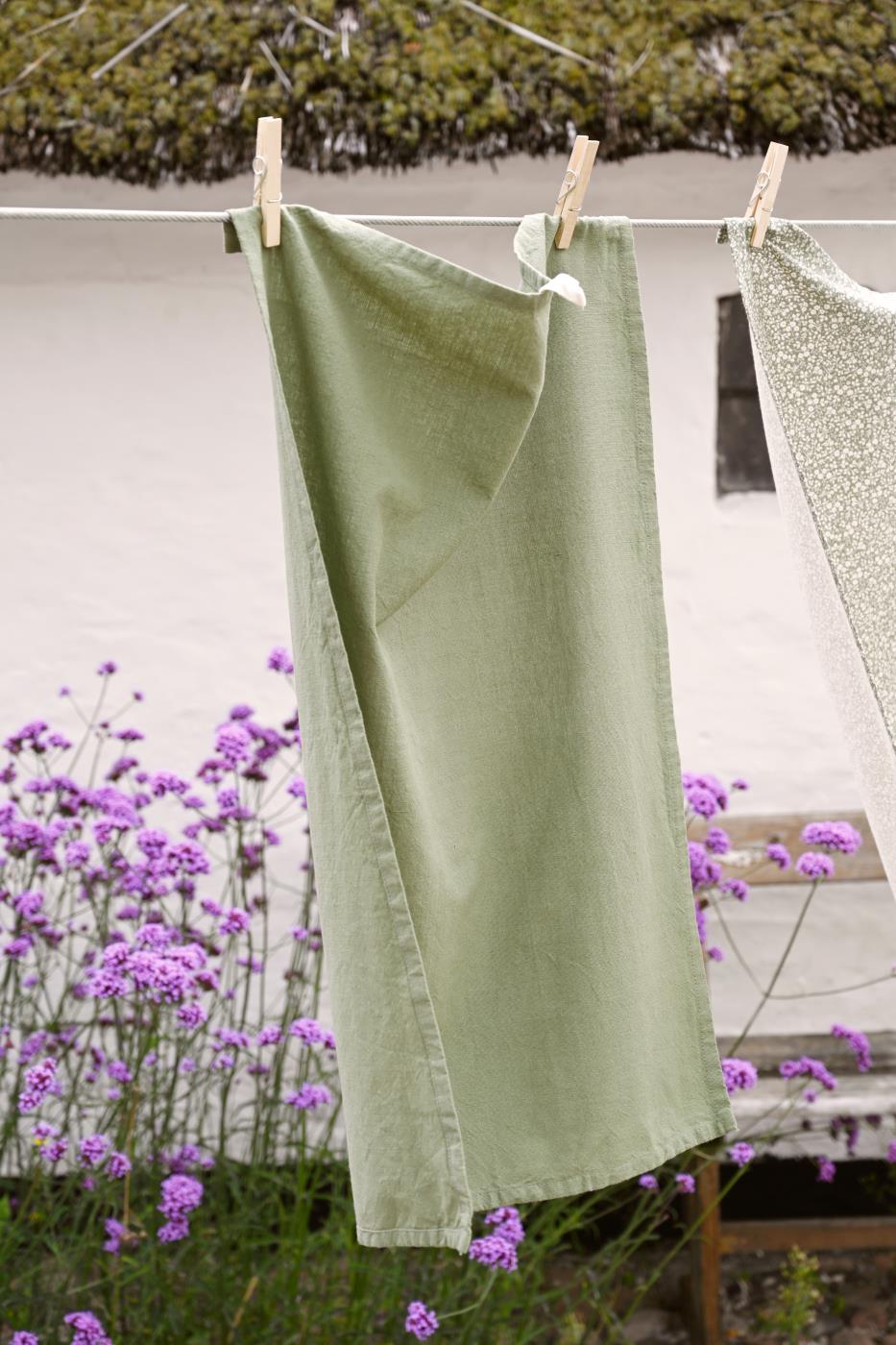 Tobias Tea Towel - Plain Green