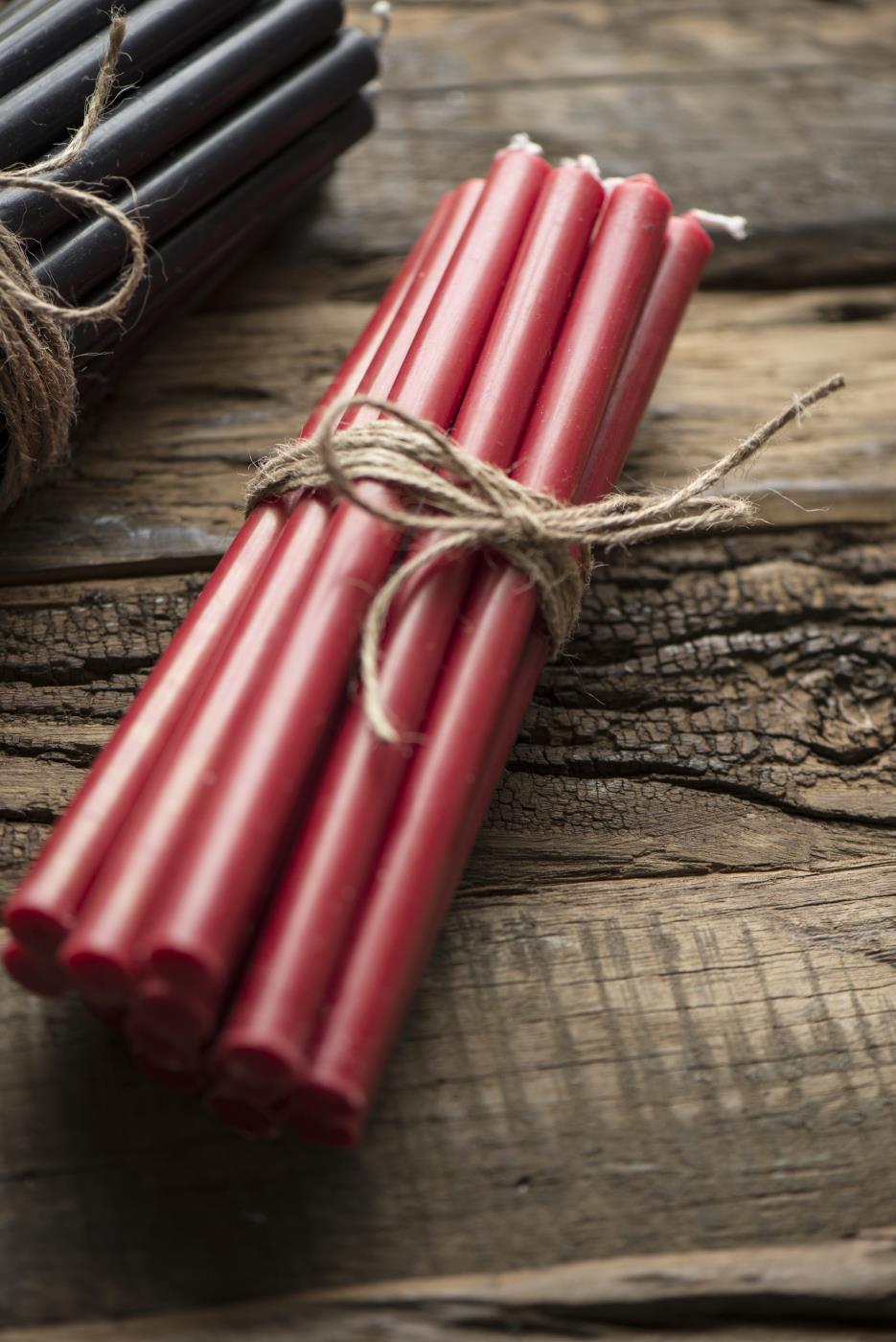 Taper candle