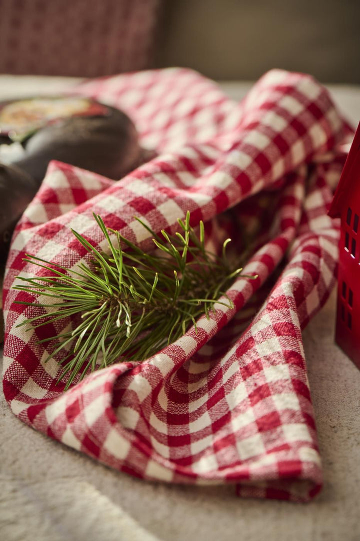 Tea towel with natural checks