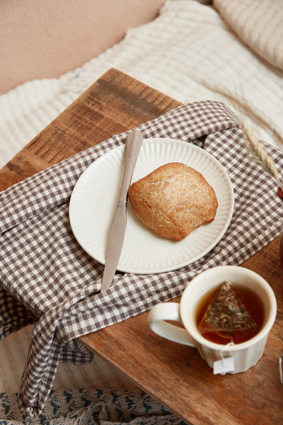 Tea Towel Victor - small brown and white checks