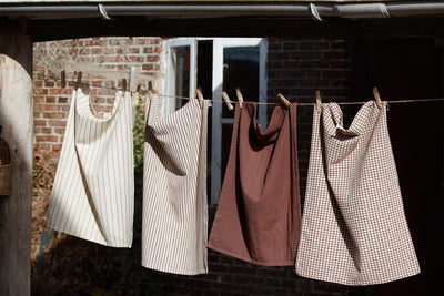 Tea Towel Victor - small brown and white checks