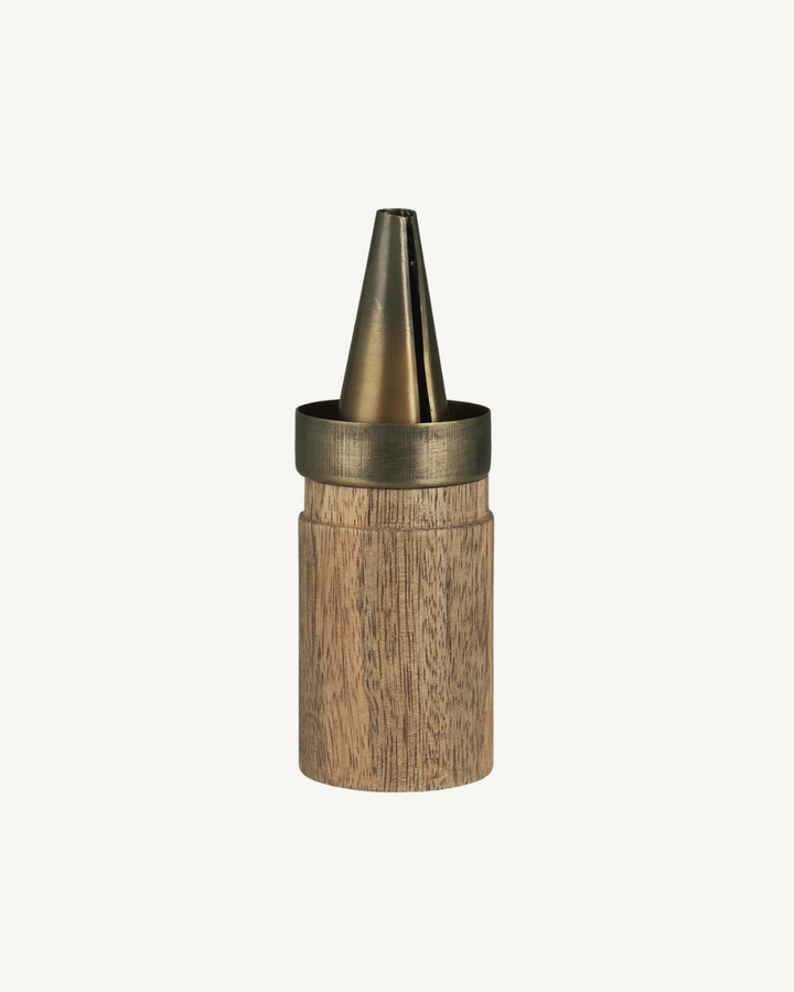 Candle sharpener