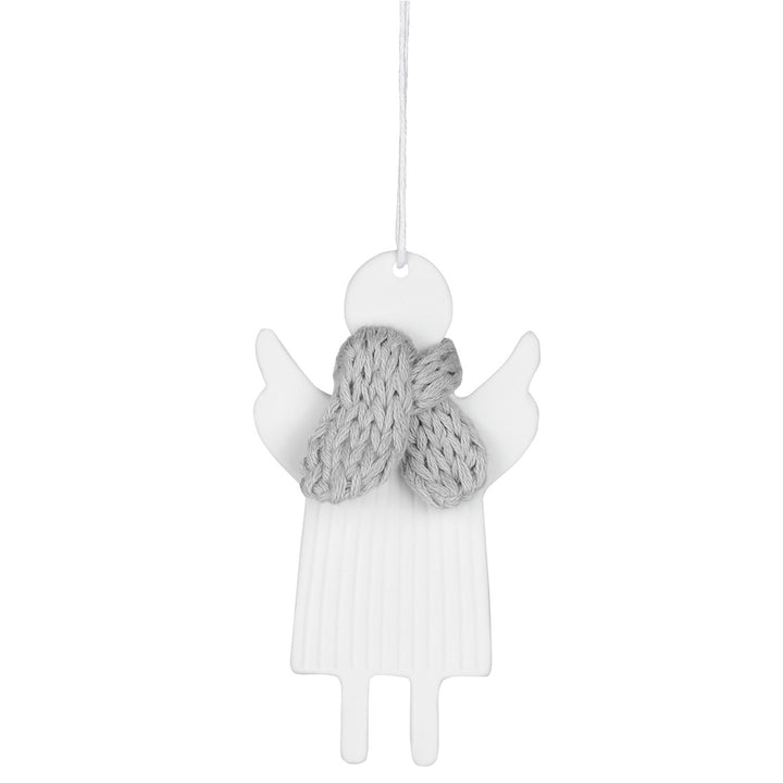 Winter friends angel
