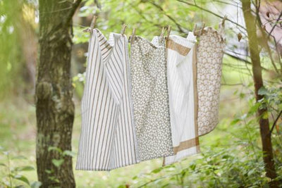 Tea Towel Maja - Brown With White Flowers