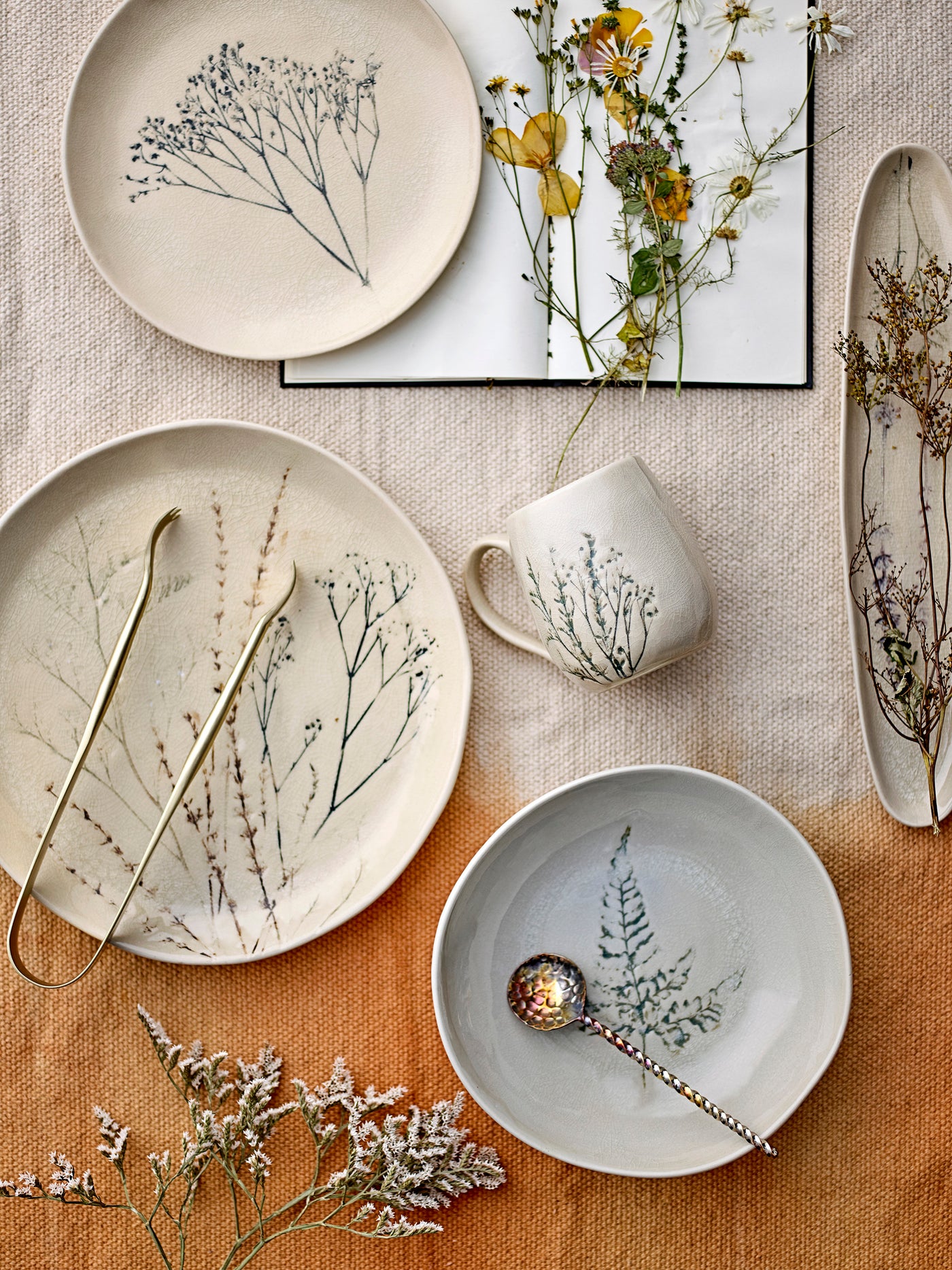 Bea Serving Plate, Nature, Stoneware