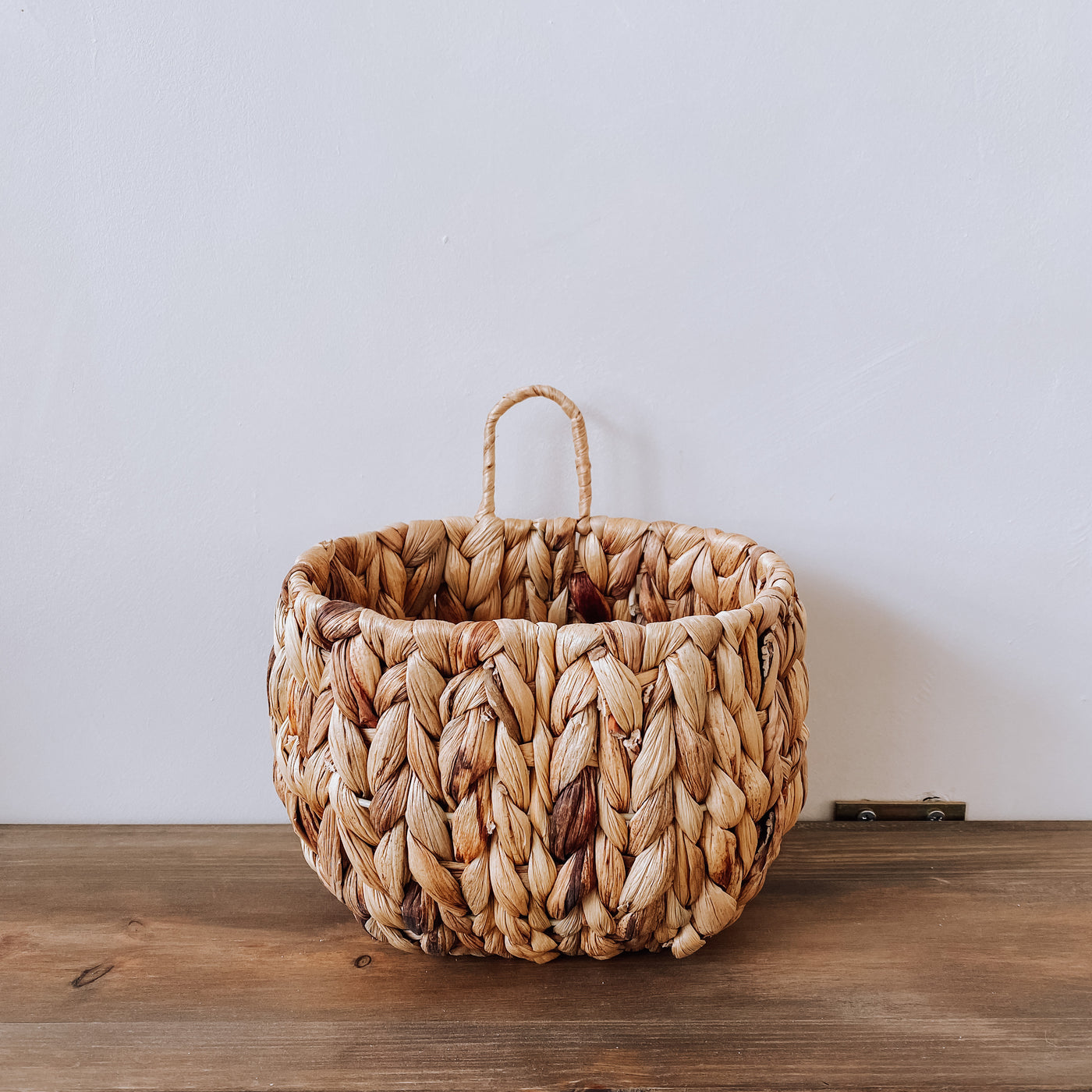 Hang - Natural Basket