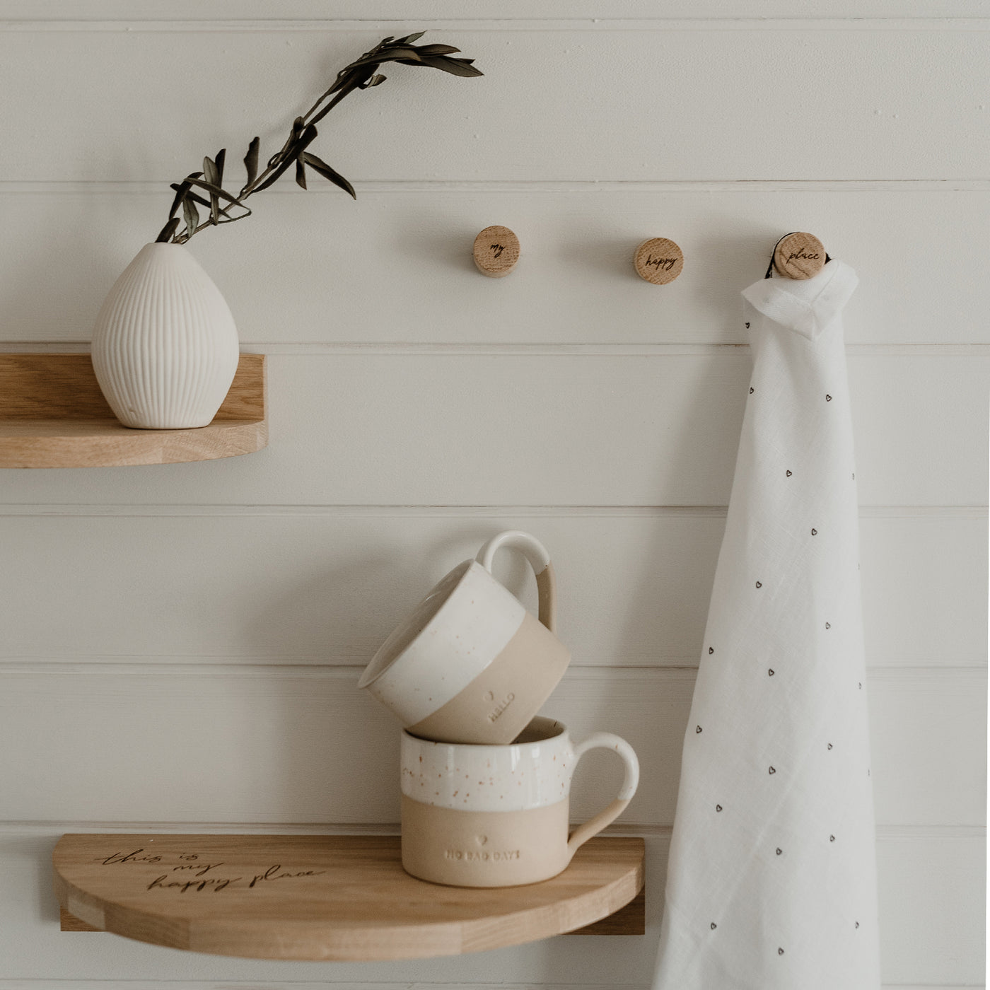 Wall hook Happy Place in a set of 3