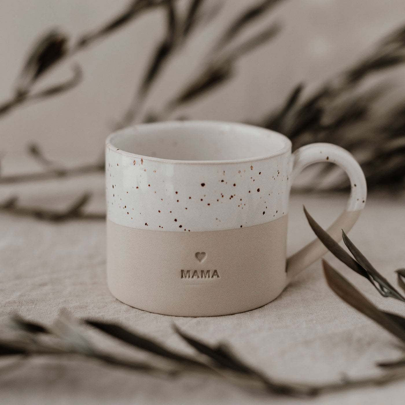 Caneca Mama, Cerâmica